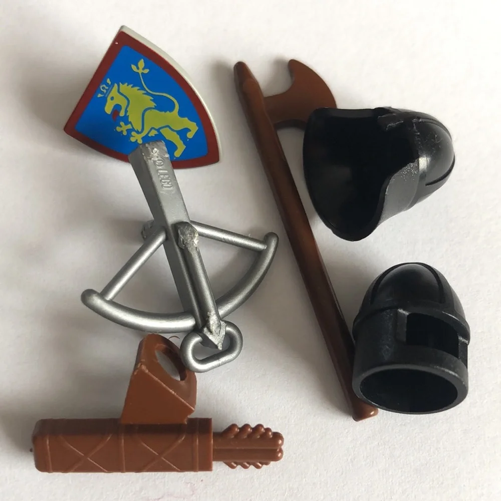 LEGO Castle Accessories LEGO Knights LEGO KNIGHT SHIELD 80s Vintage LEGO